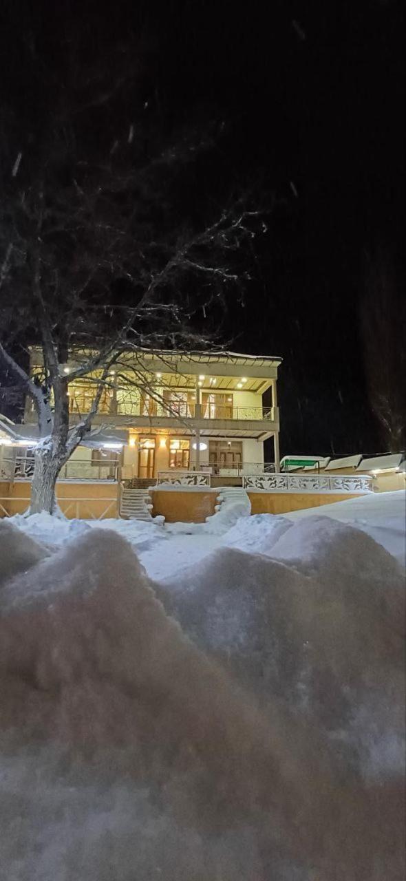 Зона Отдых Apachi В Горах Чимган Hotel Luaran gambar